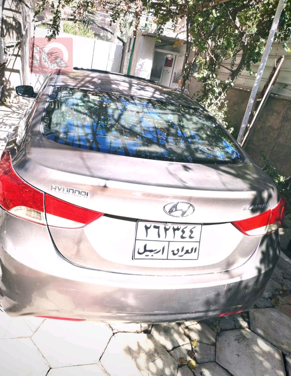 هیوندای ئەلەنترا